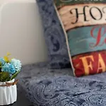 Oasis - Gothic Quarter Hostel Barcelona